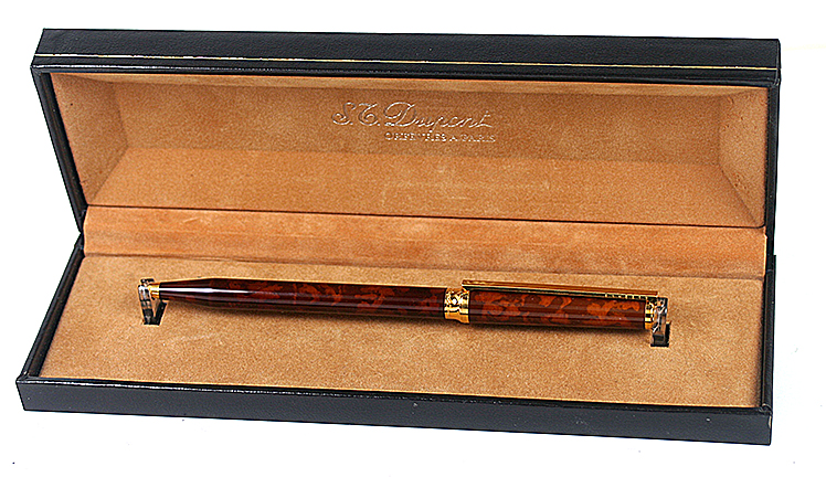 Louis Vuitton Doc Red Lacquer & Gold Rollerball Pen - Preowned